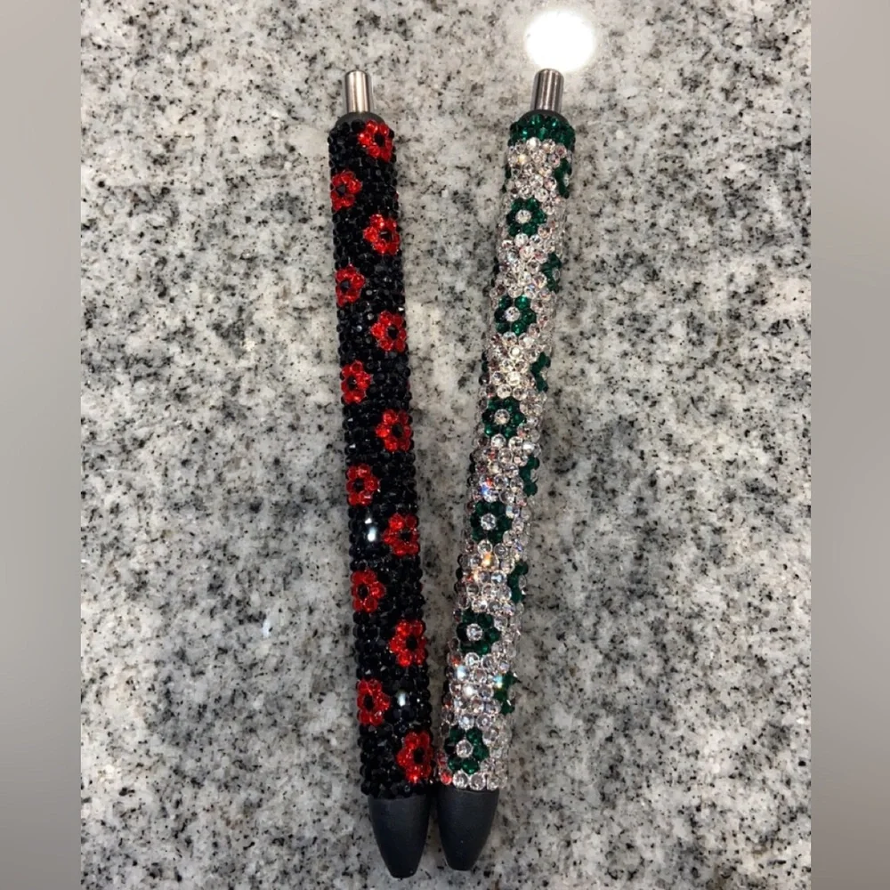 Red & Black Flower Rhinestone Gel Pen - Picture 3 of 5